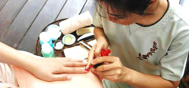 Nail Salon Near Burnaby